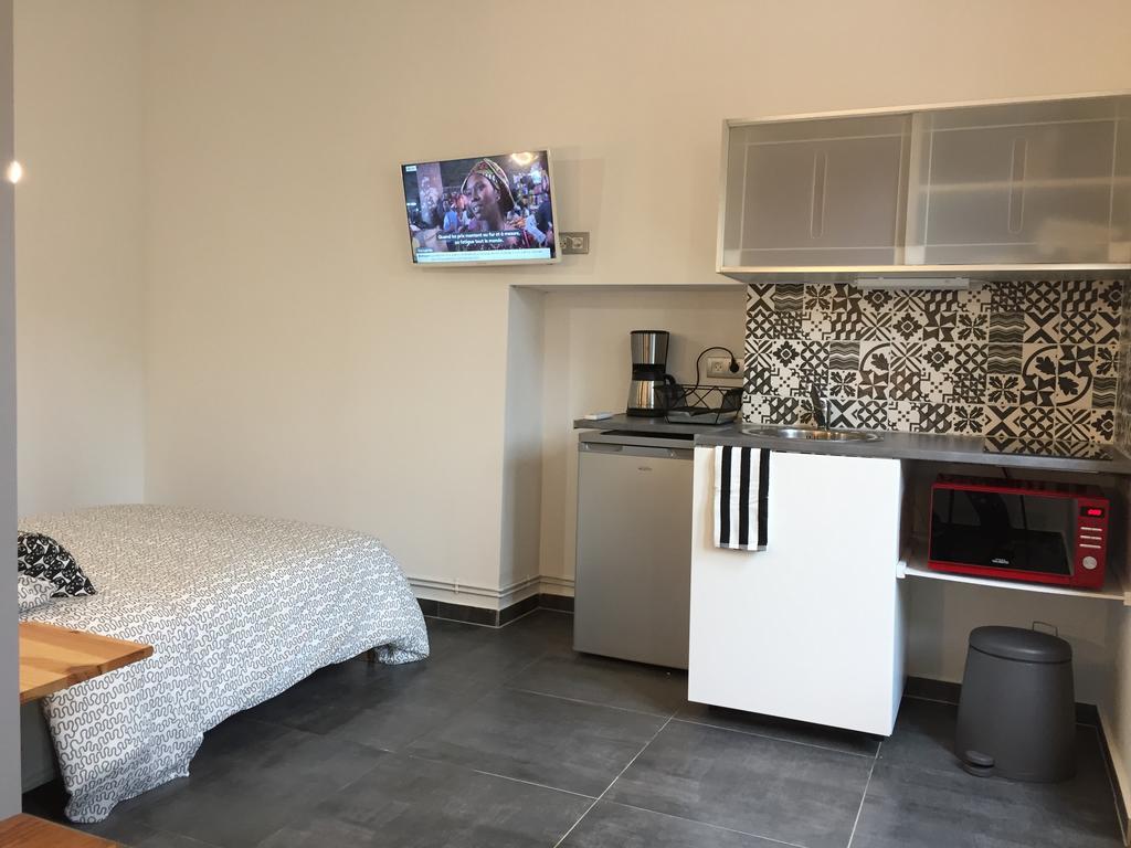 Le Gite Pien Apartment Wignehies ภายนอก รูปภาพ
