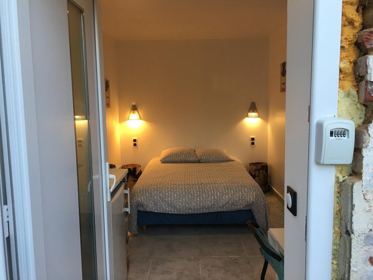 Le Gite Pien Apartment Wignehies ภายนอก รูปภาพ