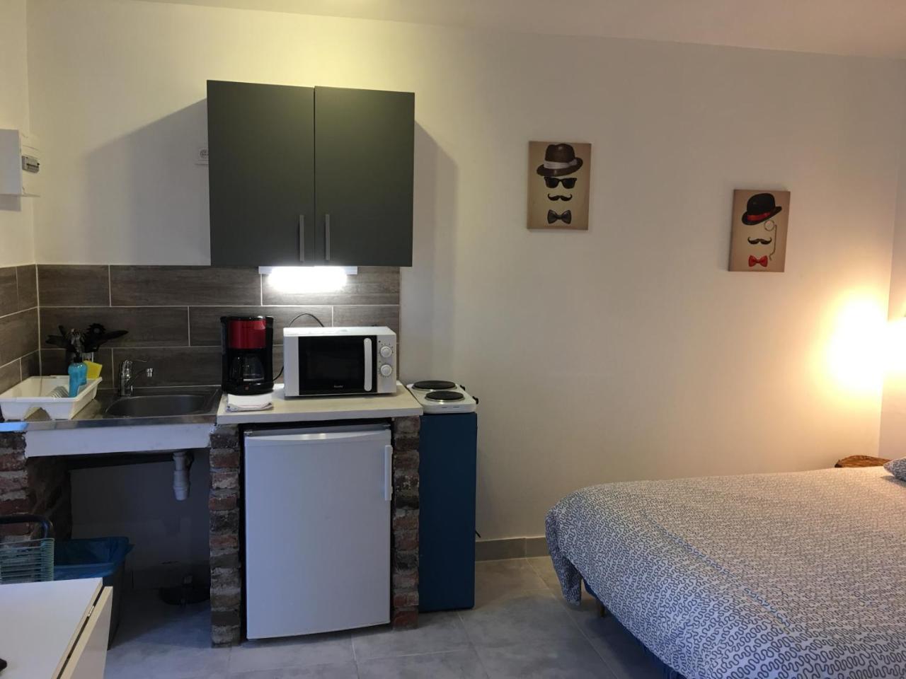 Le Gite Pien Apartment Wignehies ภายนอก รูปภาพ